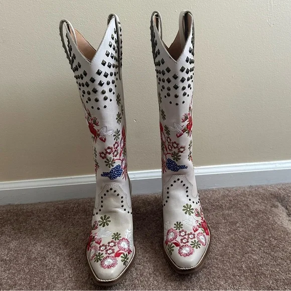 Dingo Poppy Cowboy Boots - Picture 2 of 6